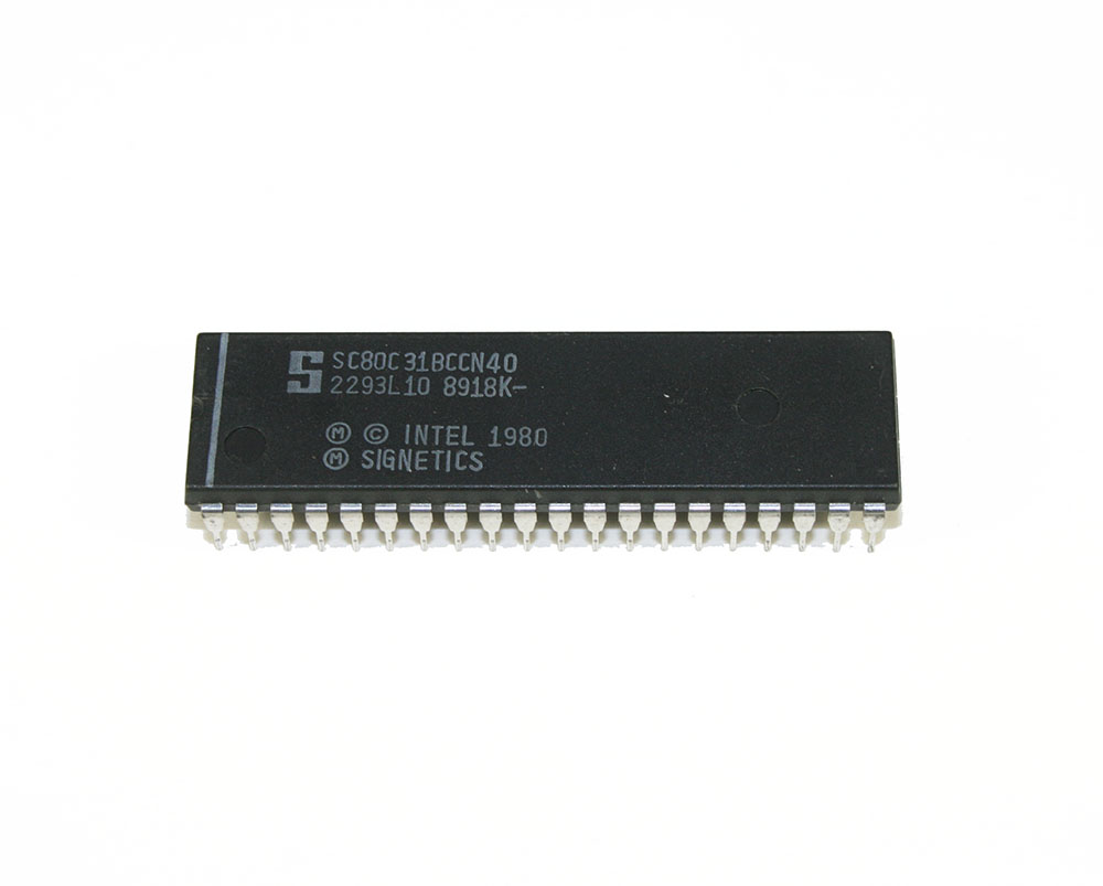 IC, SC80C31BCCN40 microcontroller