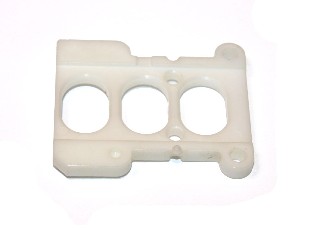 Contact strip spacer, 3-note