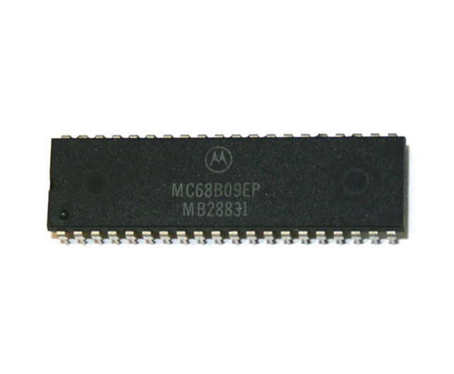 IC, 68B09 8-bit processor chip