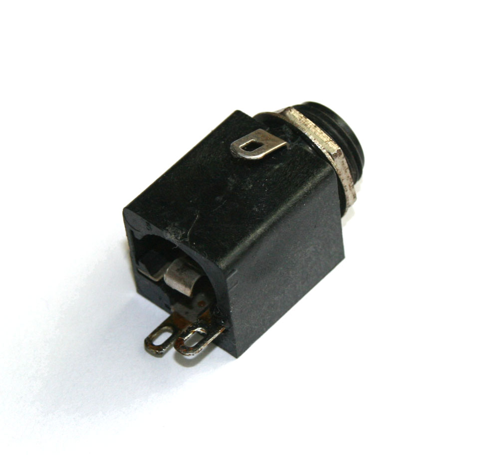 Phone jack, 1/4-inch, switched mono