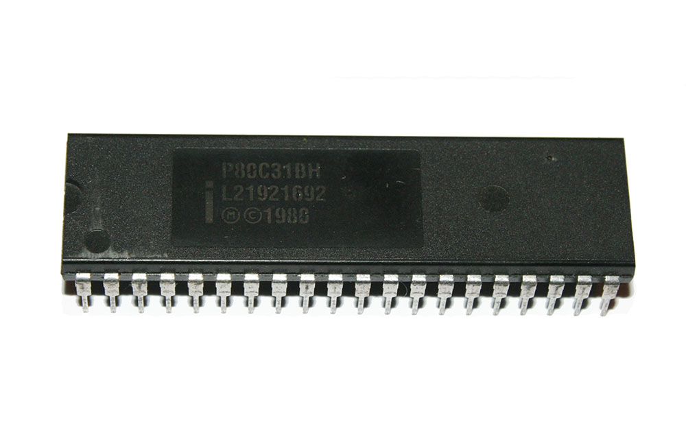 IC, P80C31BH microcontroller