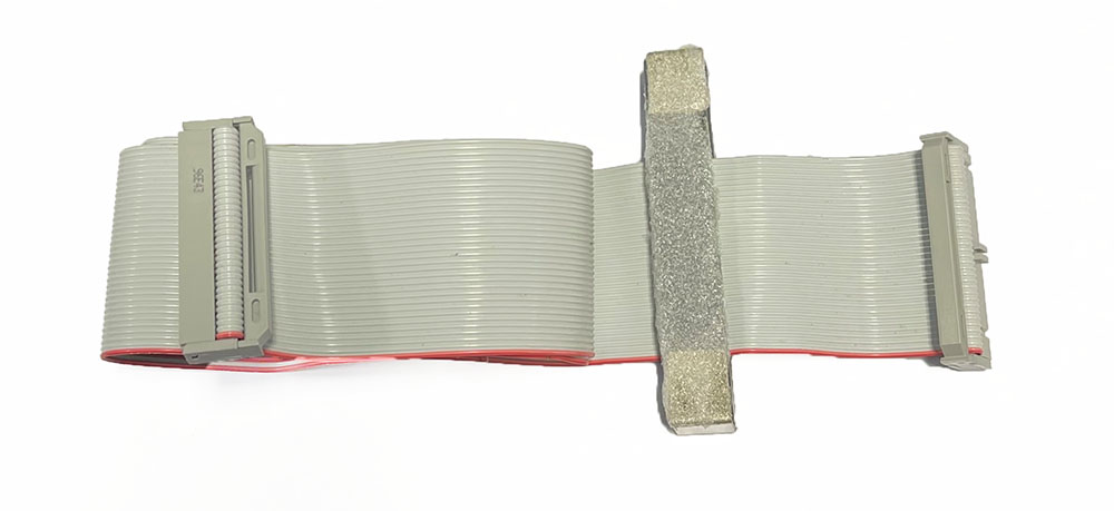 Ribbon cable, 34-pin, 23-inch, with choke