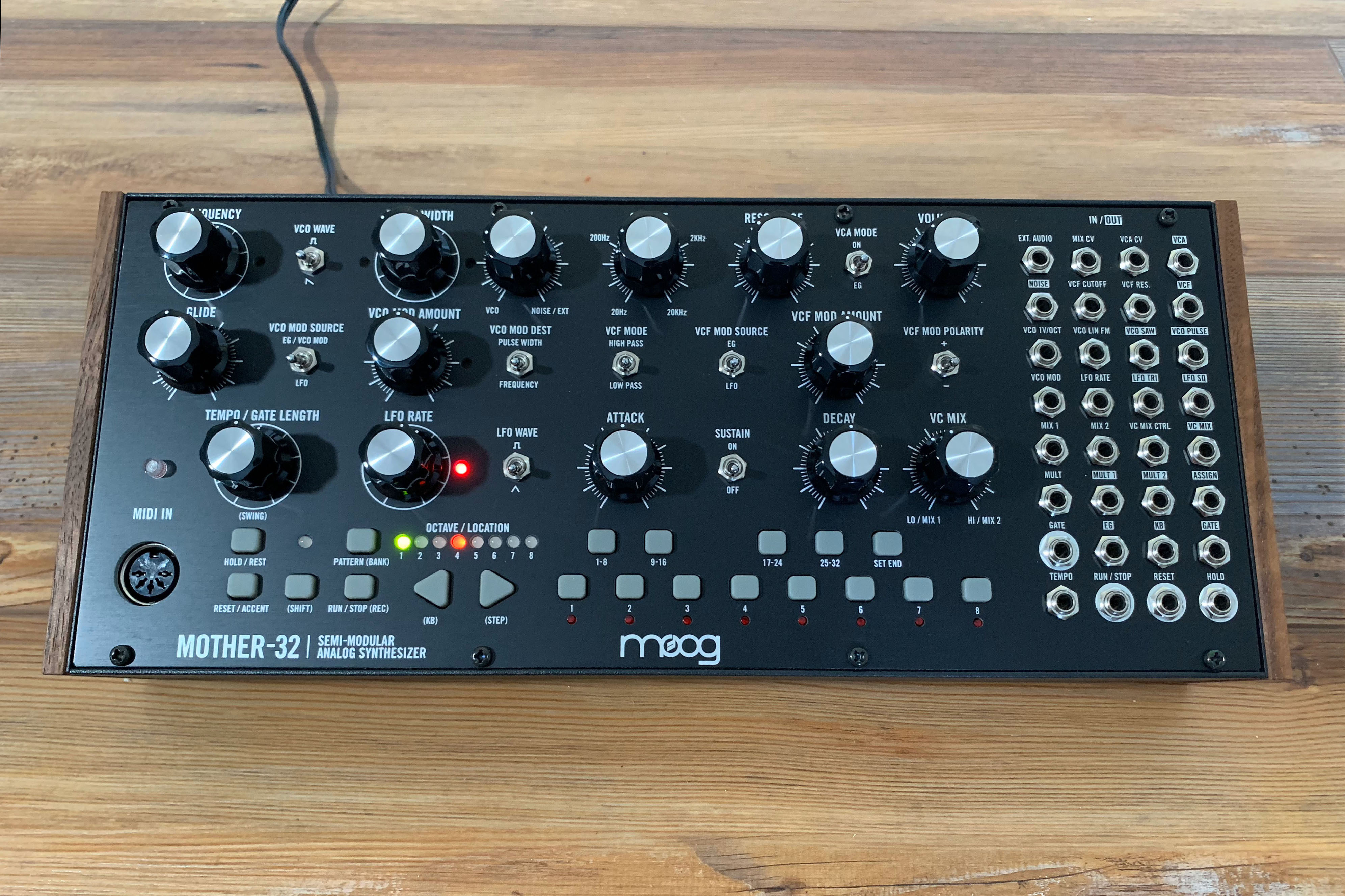 2022人気の Moog Mother32 DTM/DAW