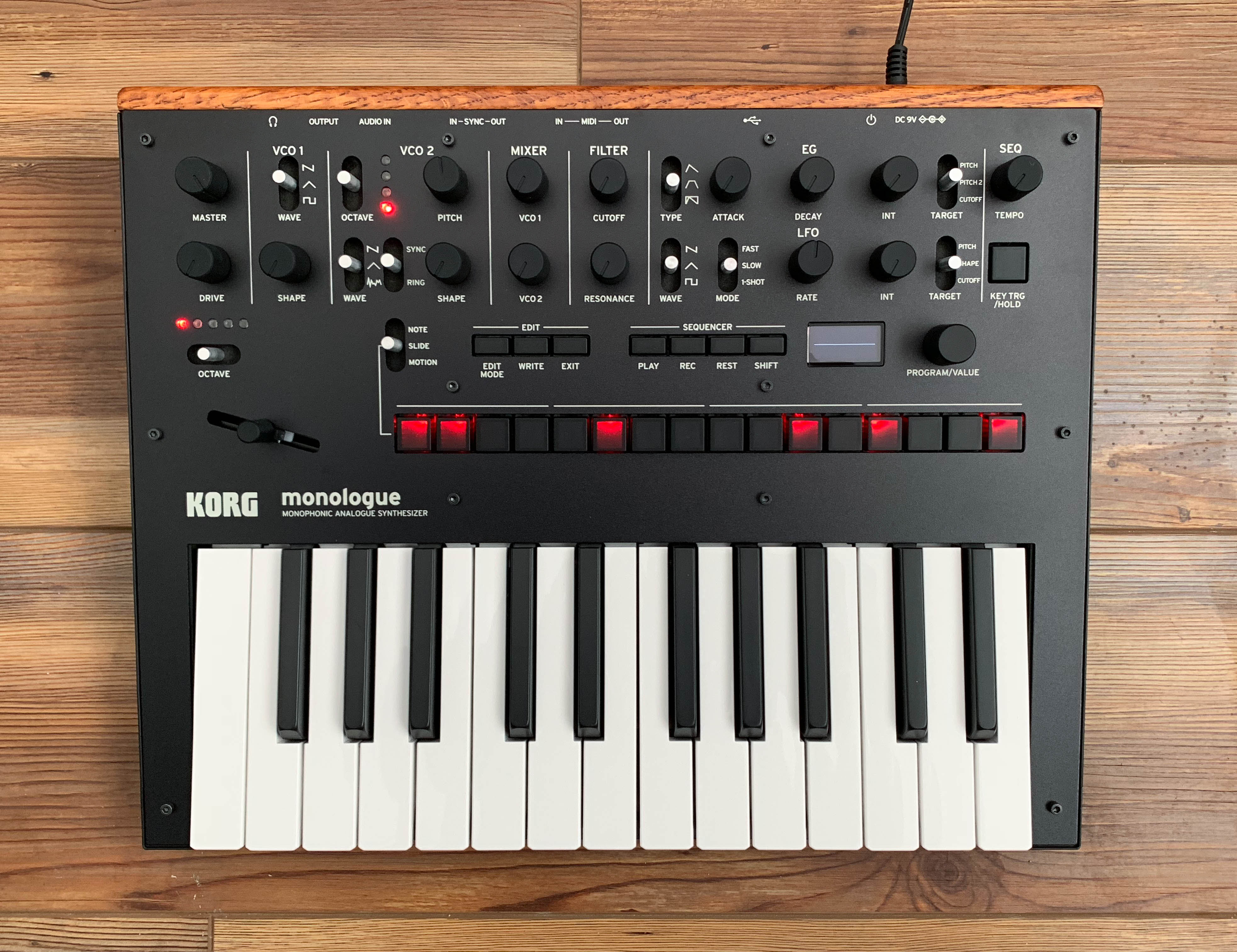 Korg monologue Black ブラック グレイ系 楽器/器材 通販超安い Korg