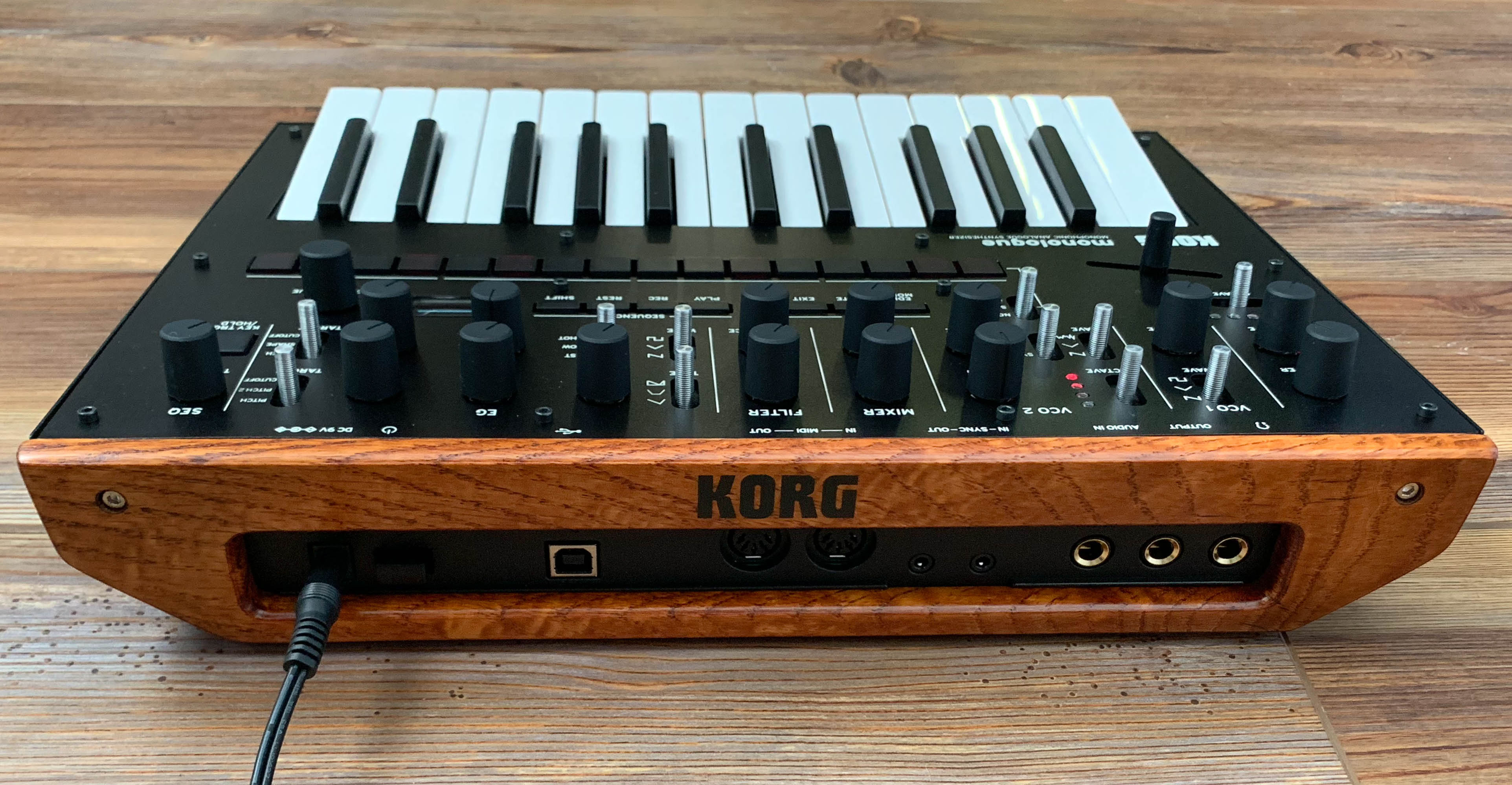 Korg Monologue (Black) - Syntaur