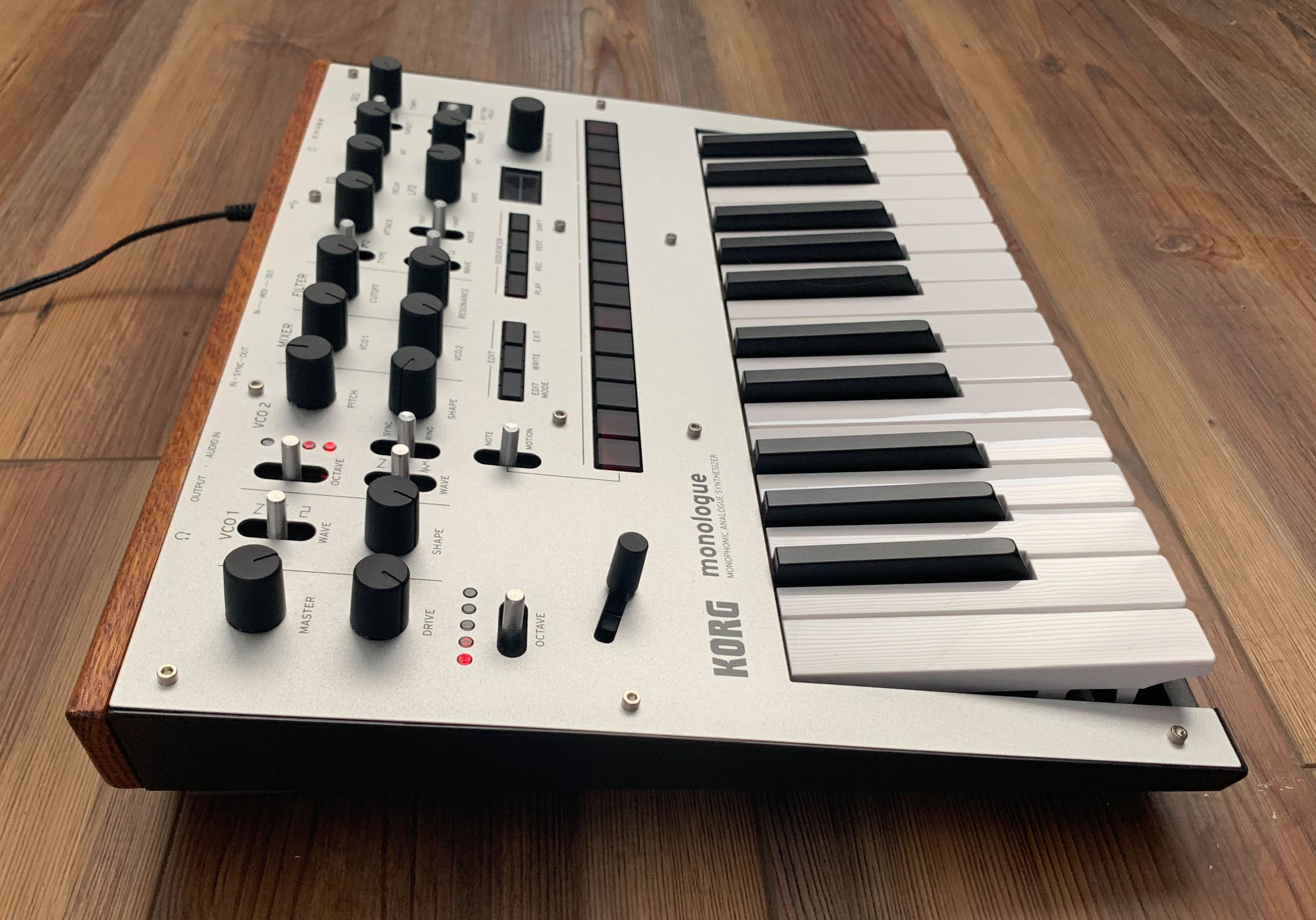 Korg Monologue Silver Syntaur