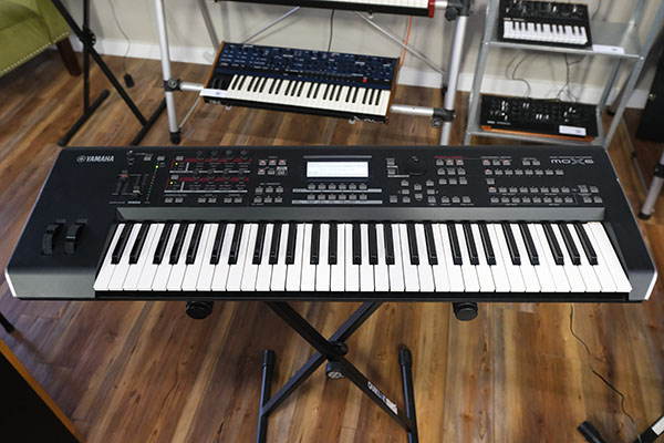 Yamaha MOX6 photo gallery - Syntaur