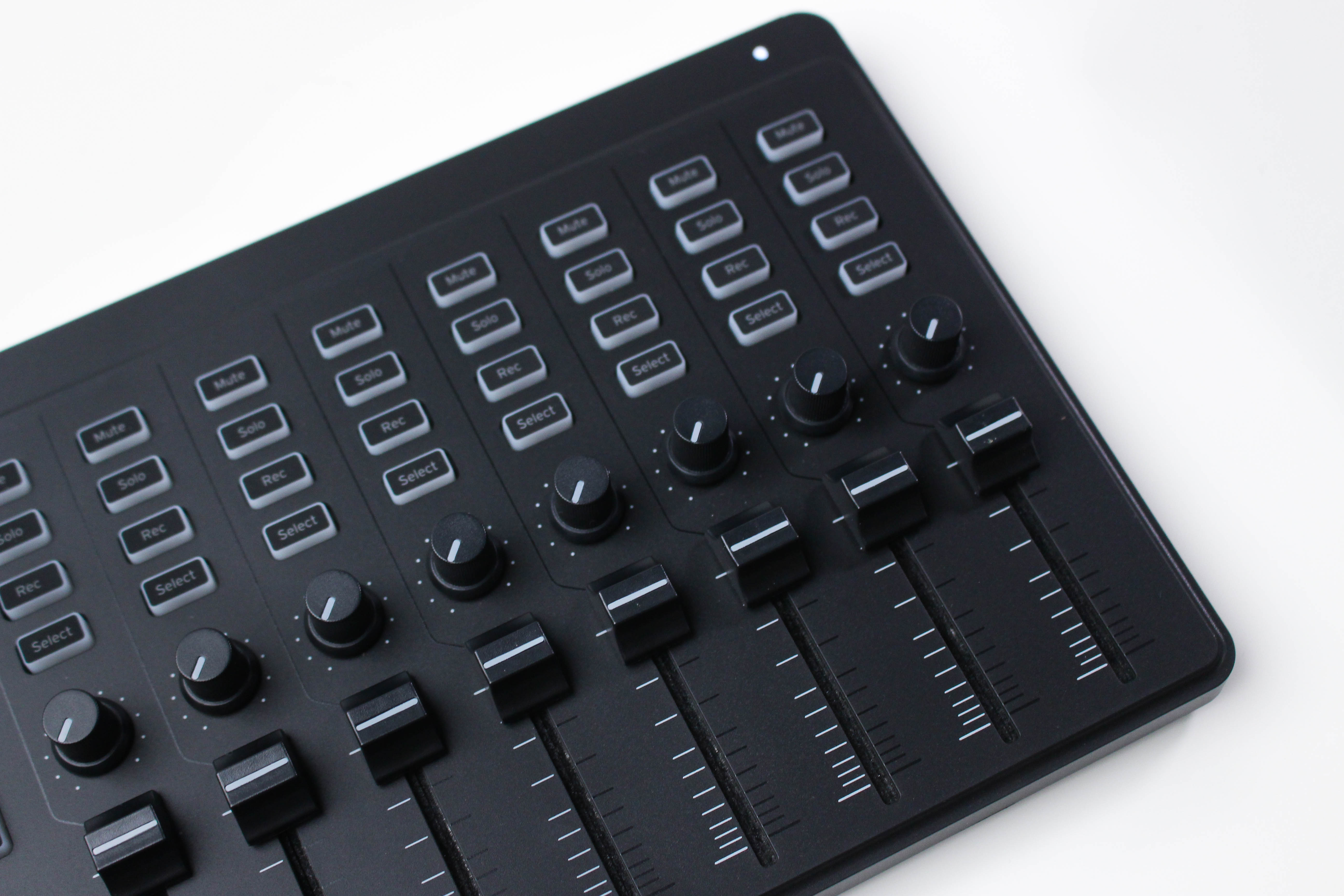 korg nanokontrol studio motorized faders