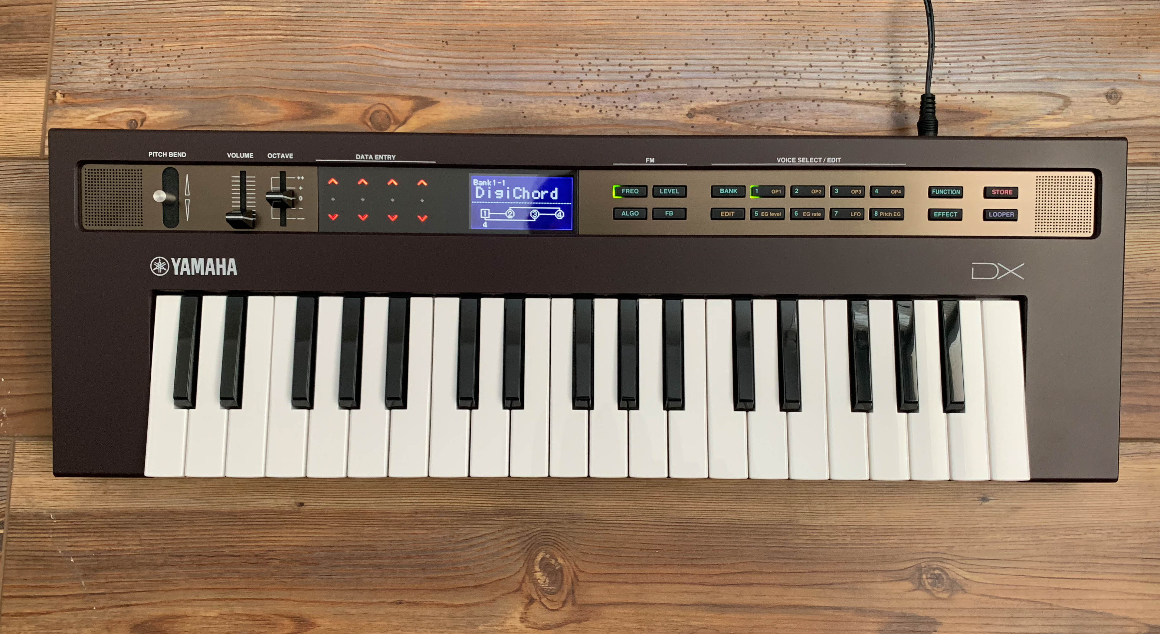 YAMAHA REFACE DX - 鍵盤楽器