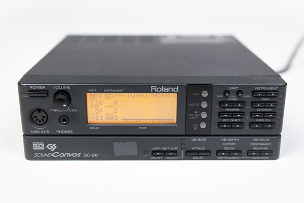 ROLAND ローランド SoundCanvas SC-88Pro 故障品 ローランド 公式