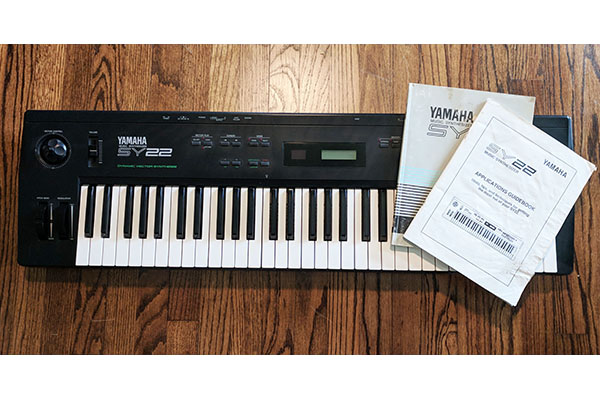 Yamaha SY22 photo gallery - Syntaur