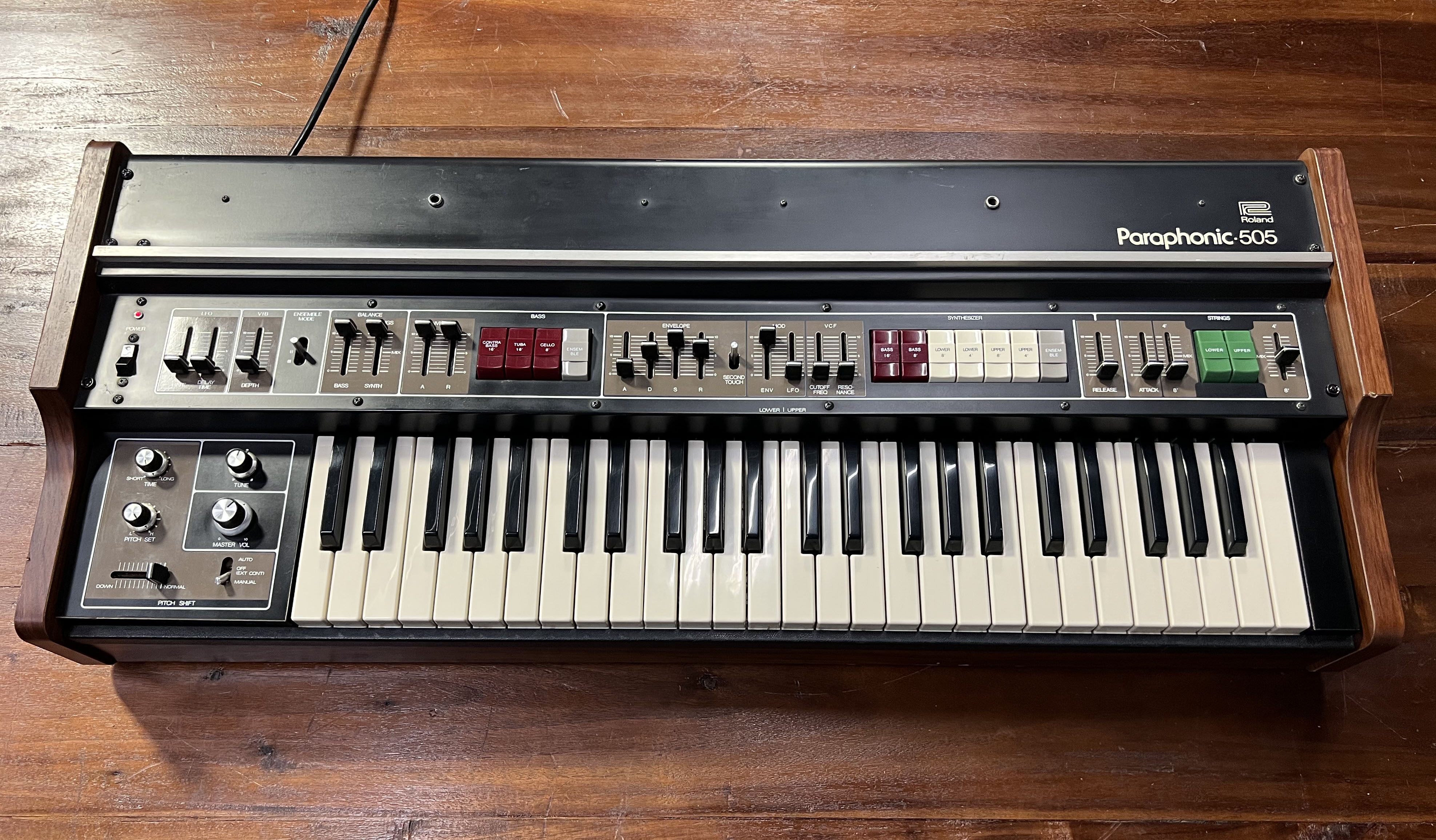 割引商品シンセサイザー ROLAND PARAPHONIC-505 中古品 取扱説明書、ハードケース付属 ローランド