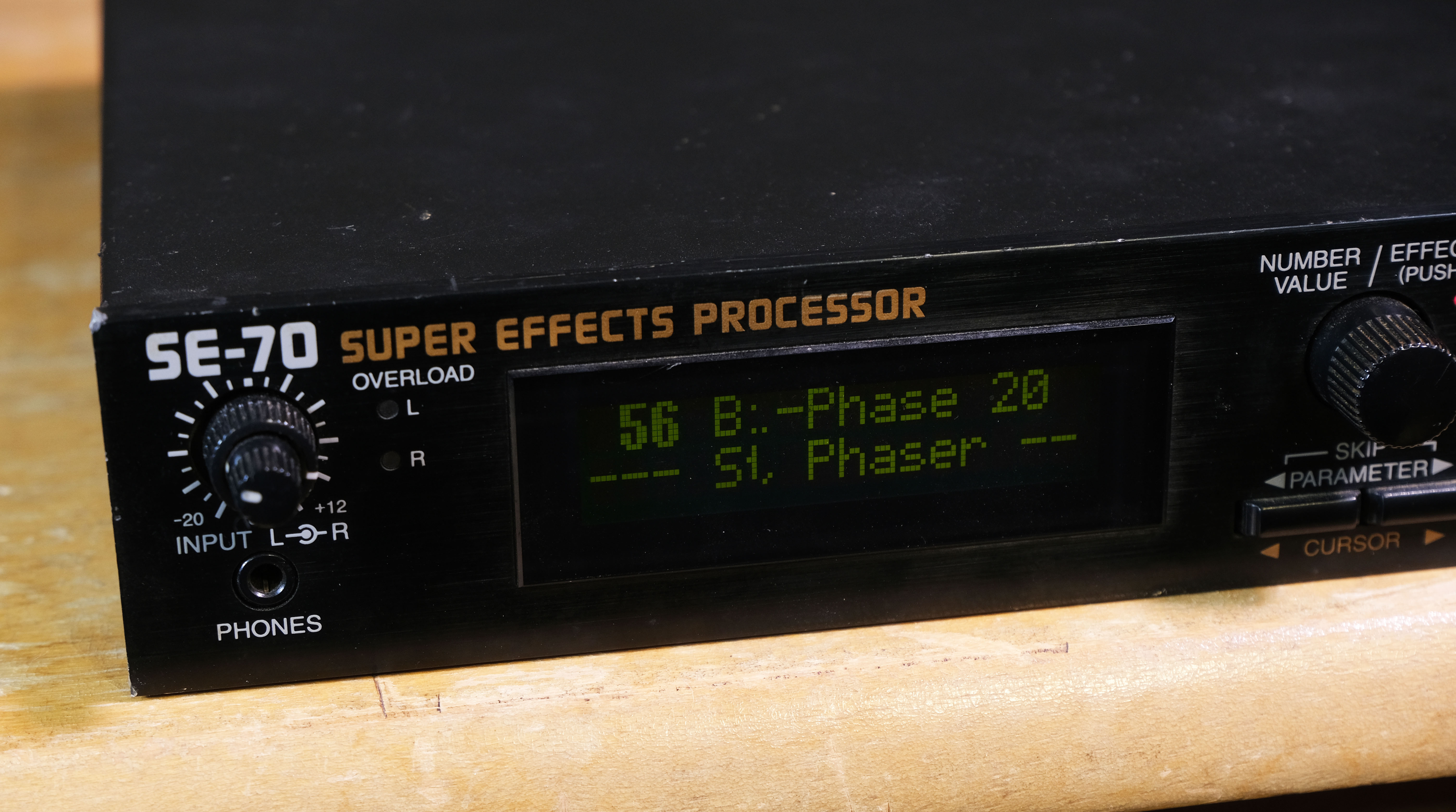 Boss SE-70 Super Effects Processor - Syntaur