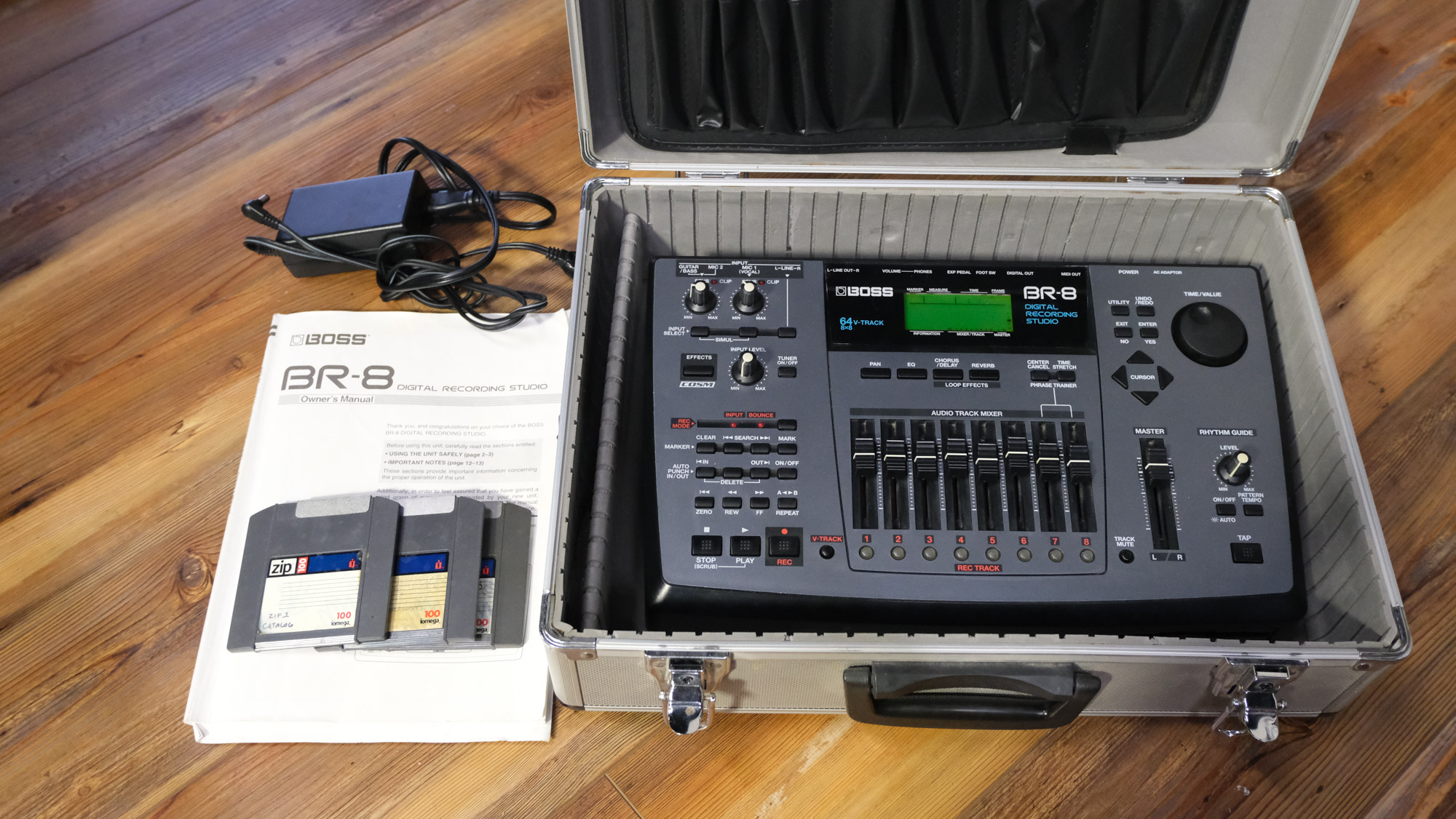 Boss BR-8 Multitrack Recorder with Hard Case