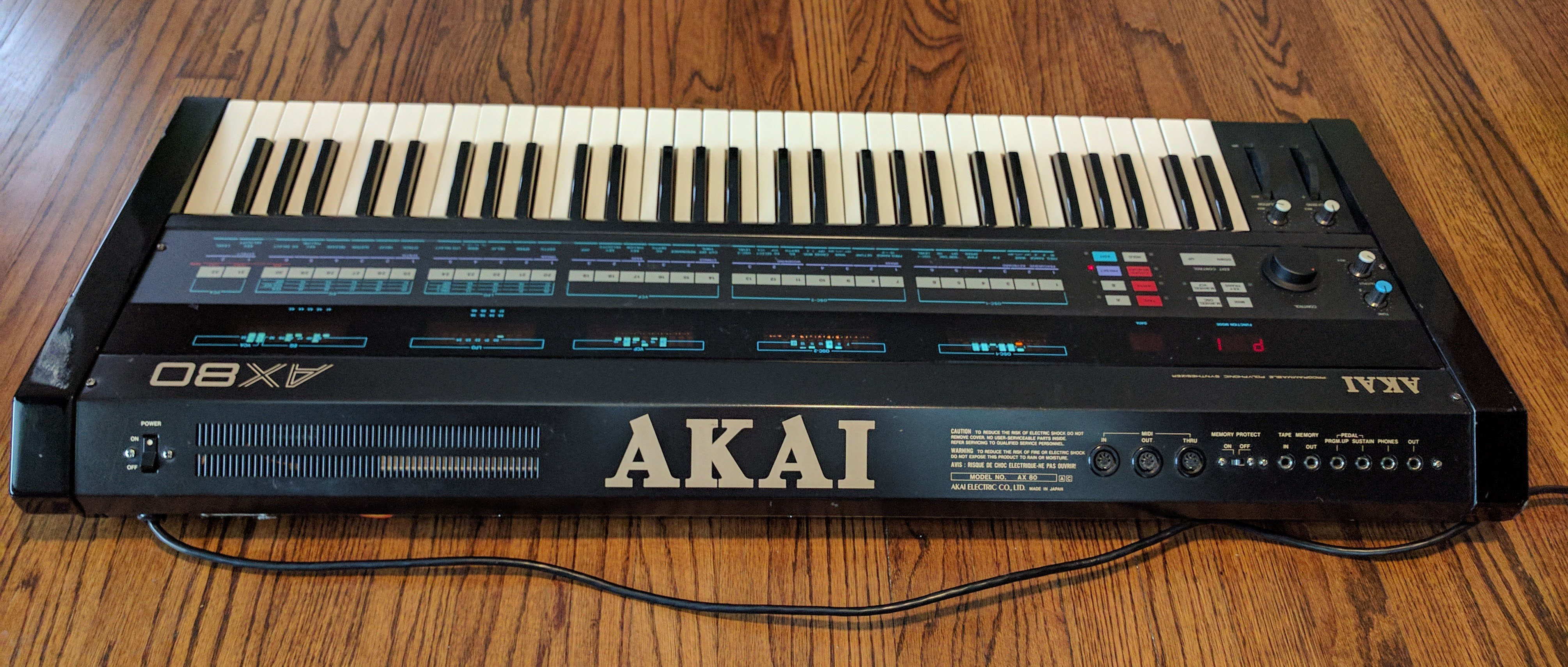 Akai AX-80