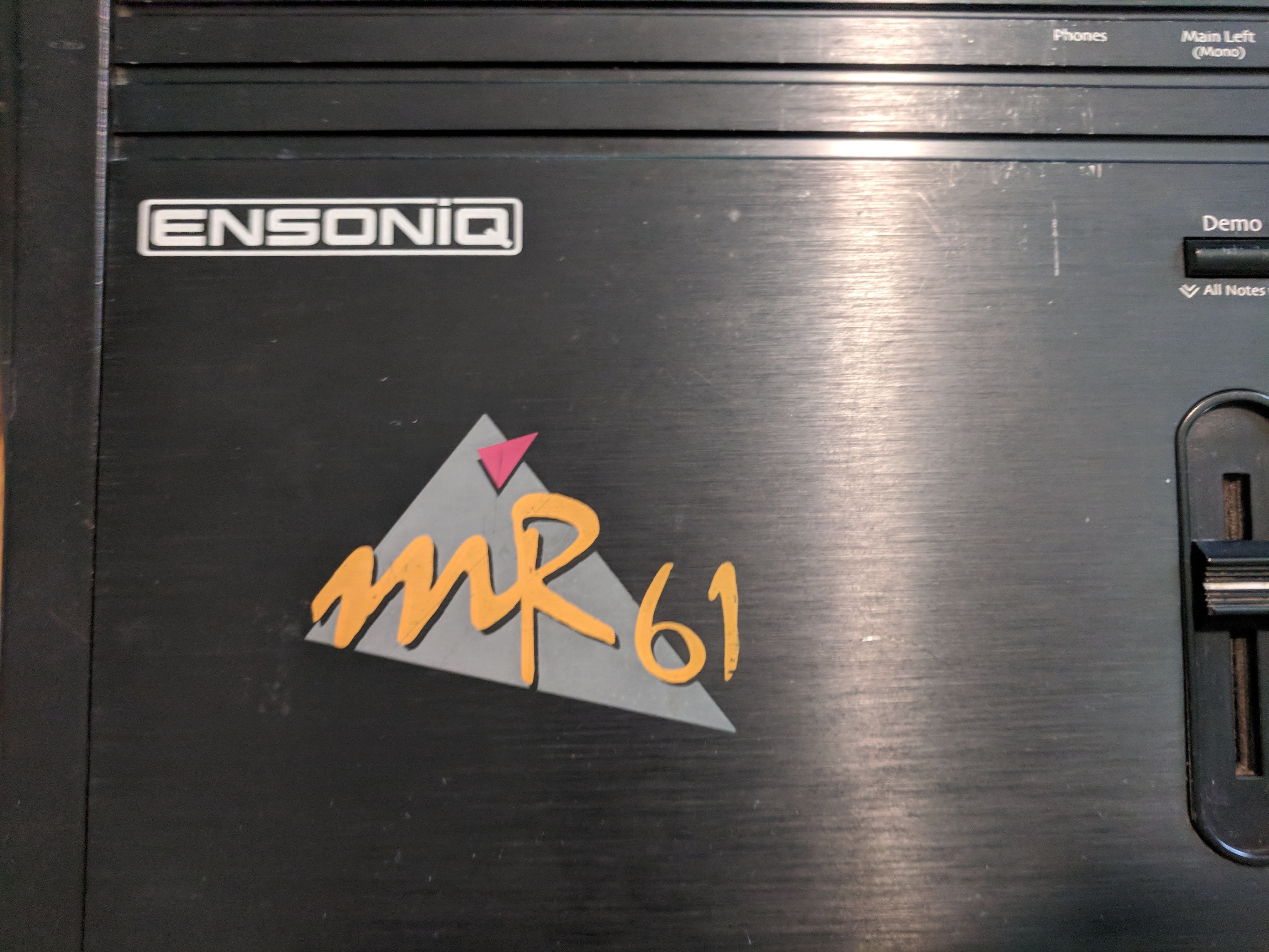 Ensoniq MR-61