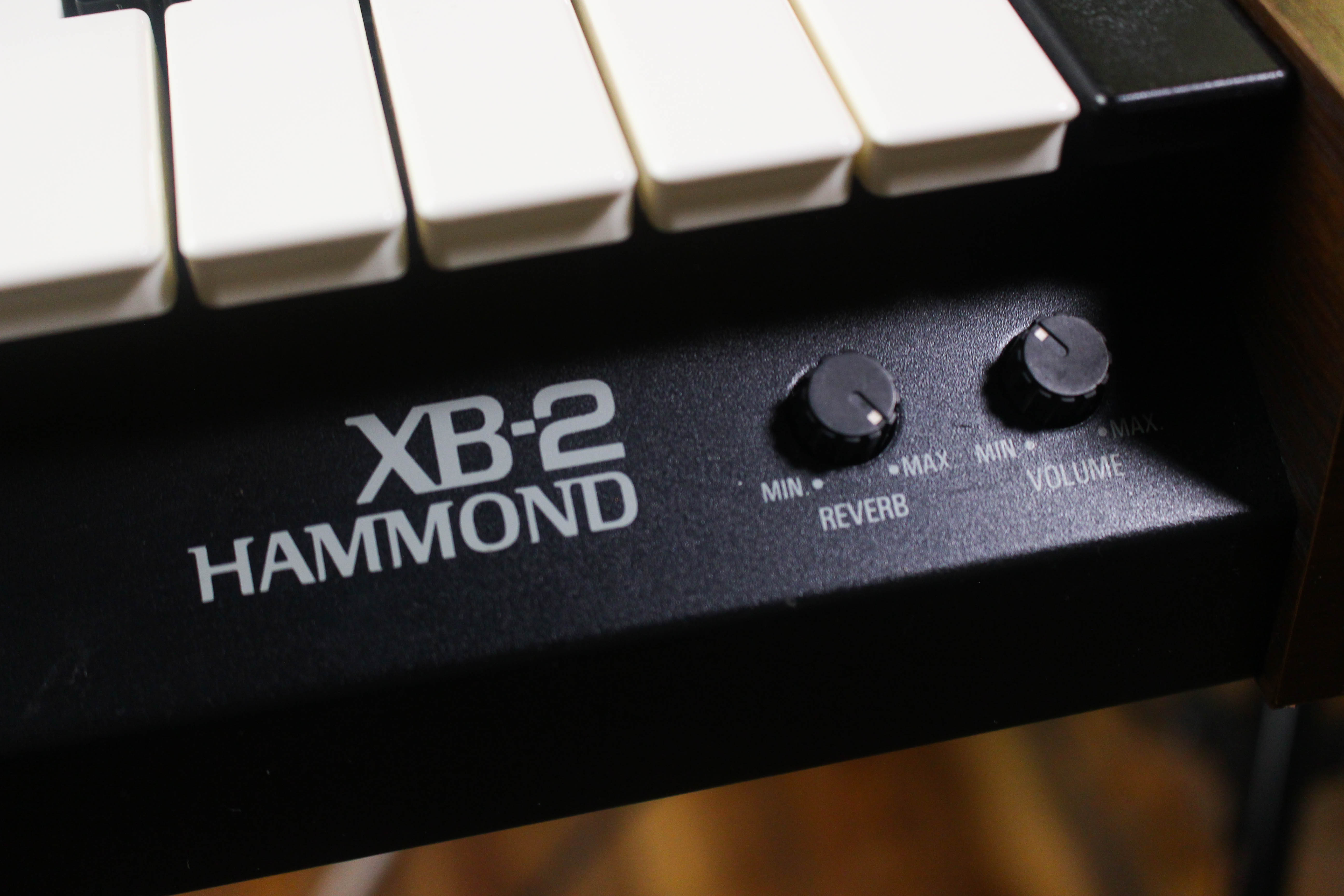 Hammond XB-2