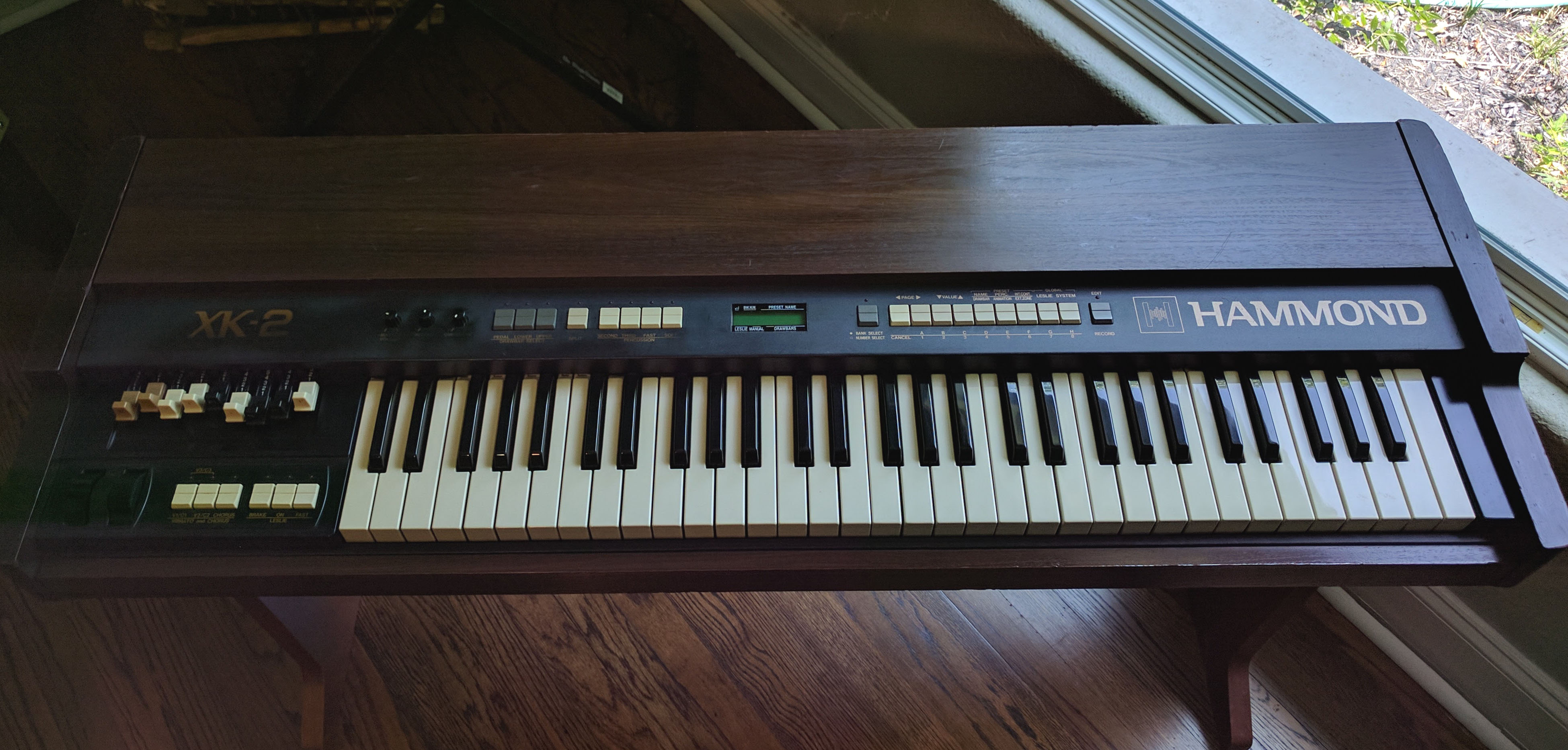 Hammond XK-2 photo gallery - Syntaur