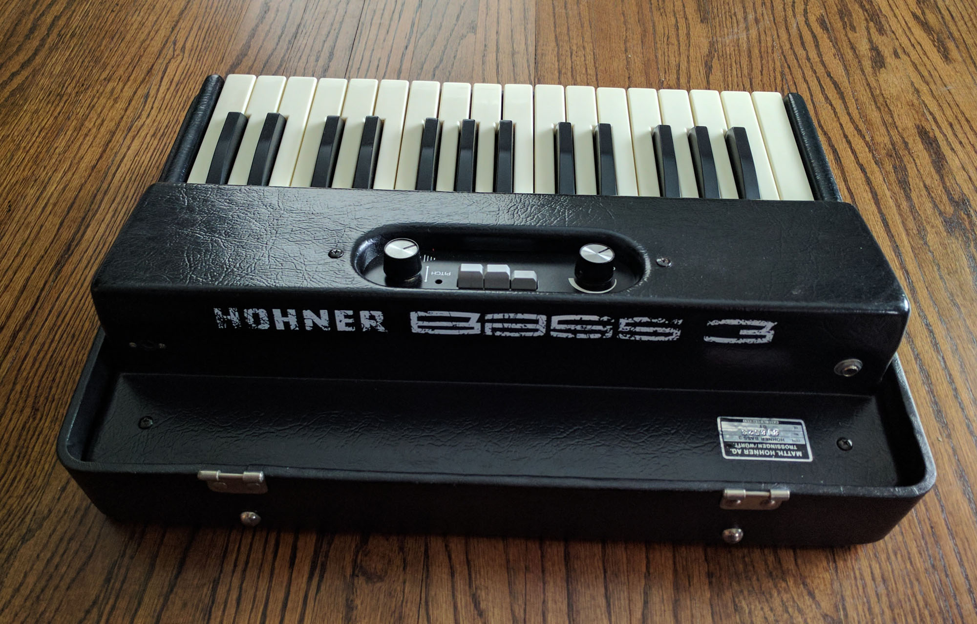 Hohner Bass 3