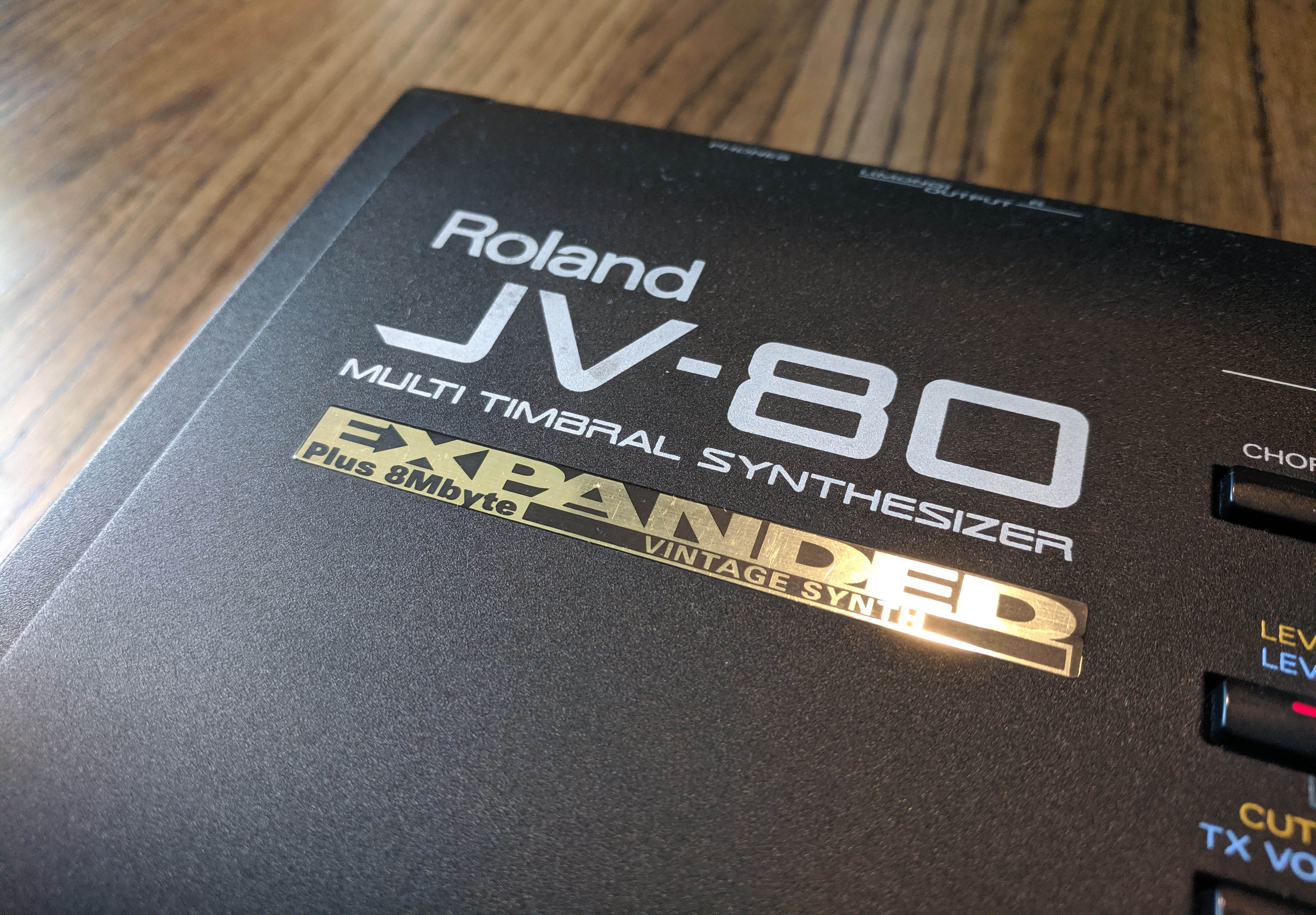 Roland JV-80