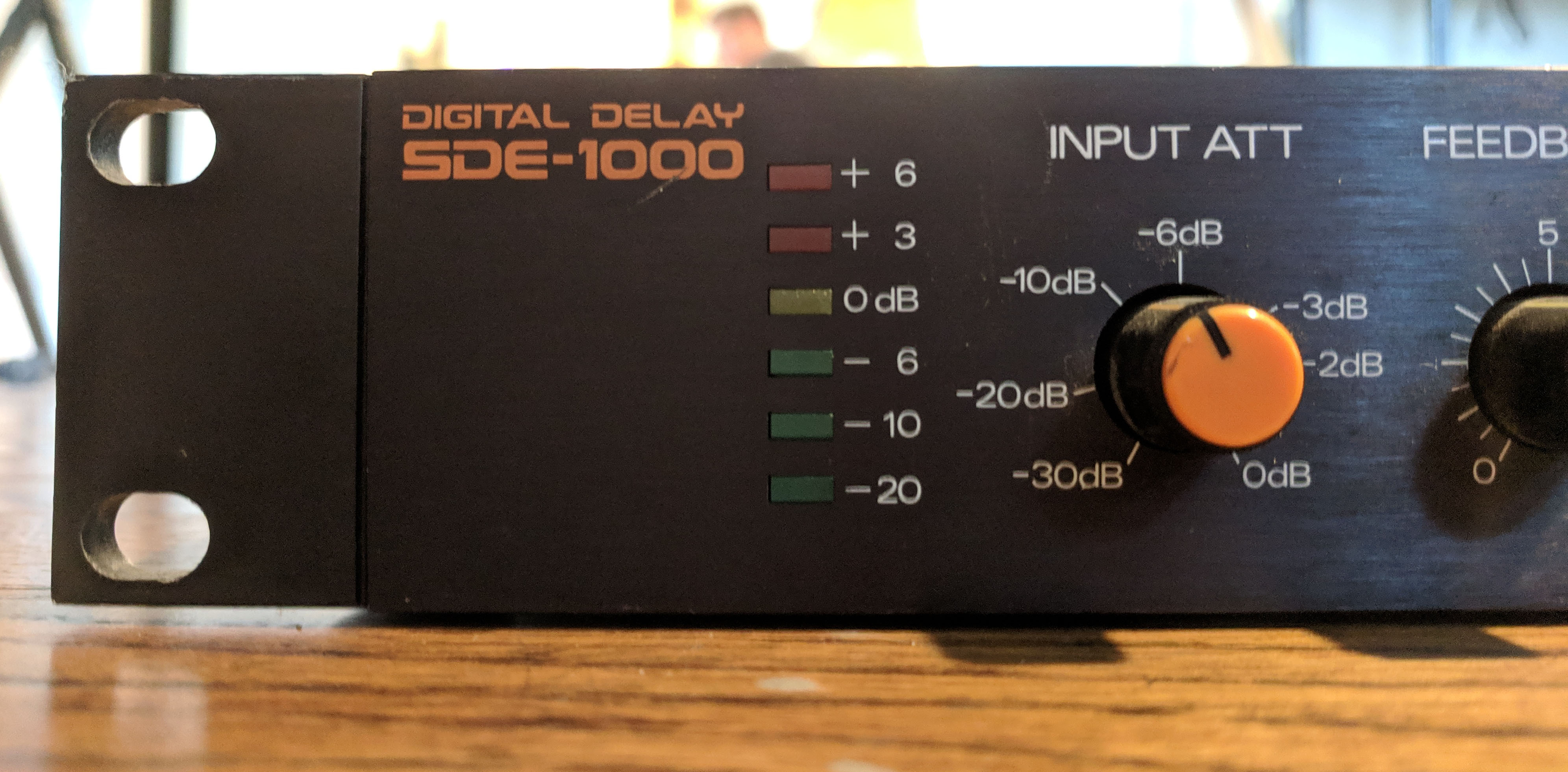 Roland SDE-1000
