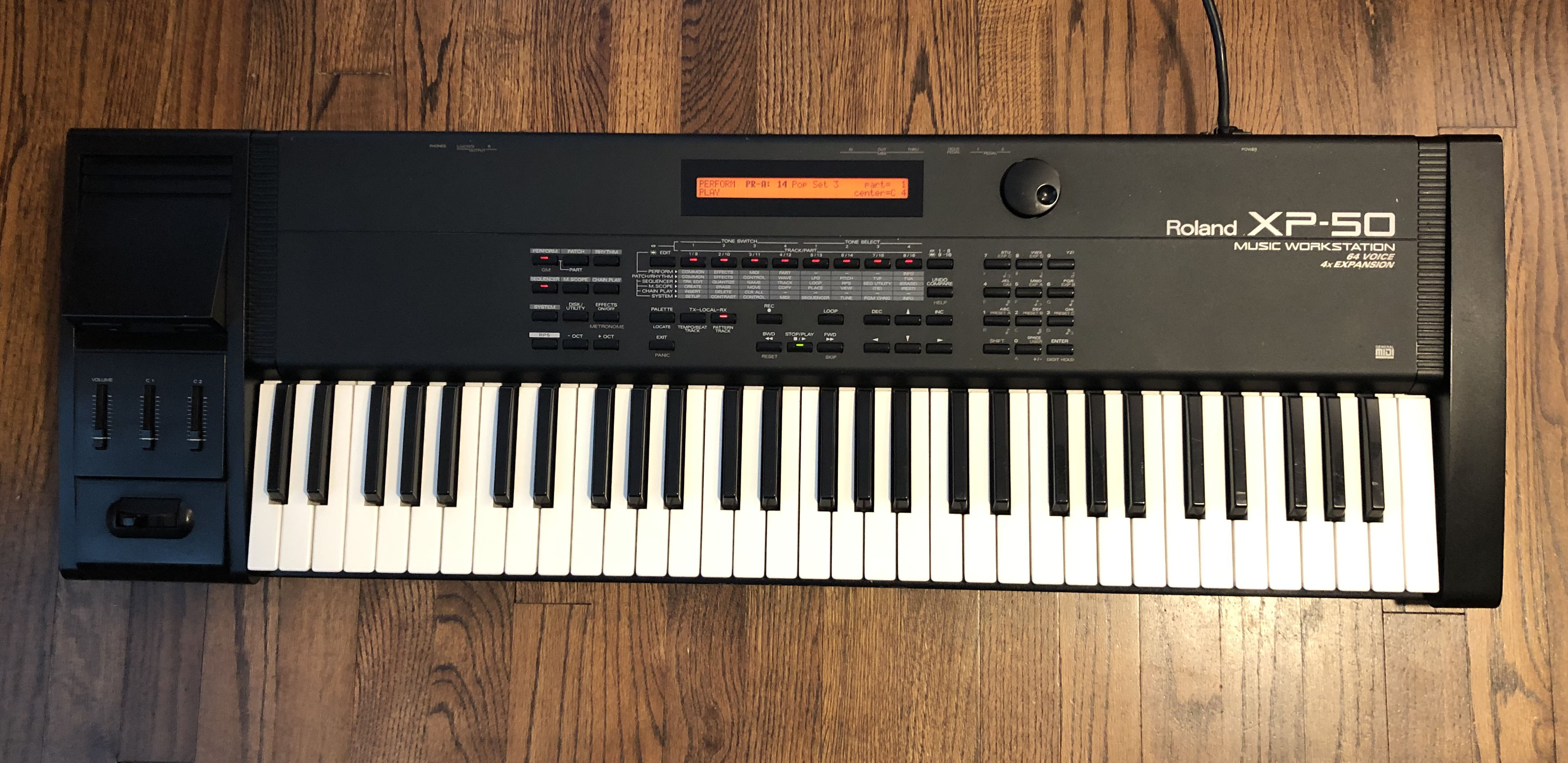 在庫あ安い保管品 未使用品あり！ Roland/ローランド XP-50 スペシャル・パック NAM-2504 6セット EV-5 BOSS FS-5U フロッピー3種 ビデオ その他