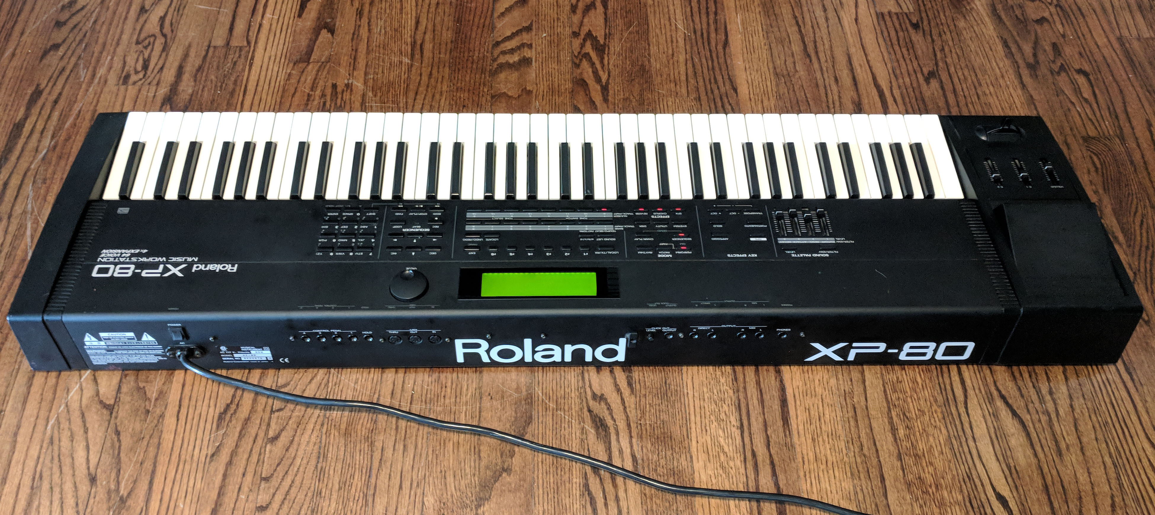 Roland XP-80 photo gallery - Syntaur