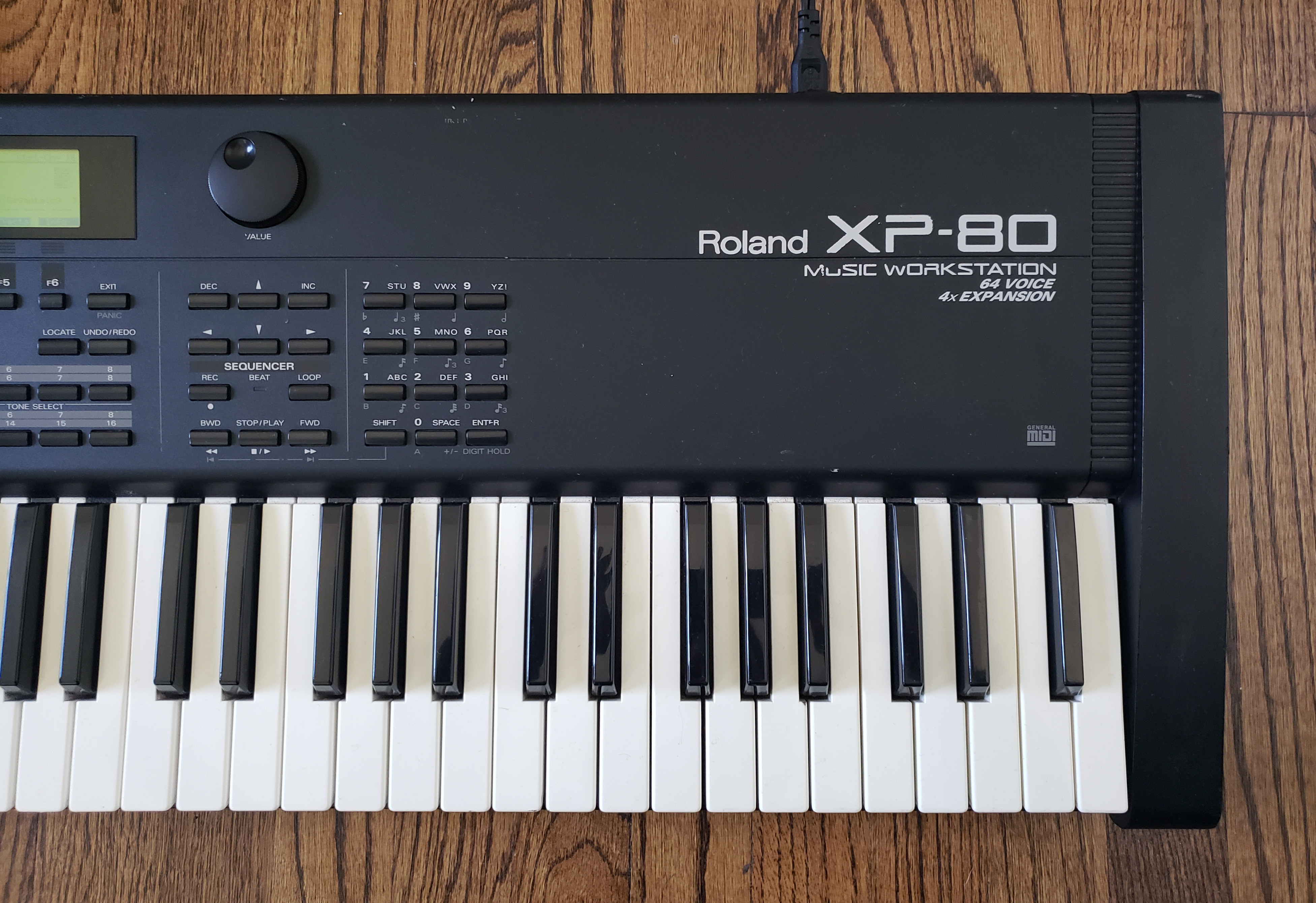 Roland XP-80