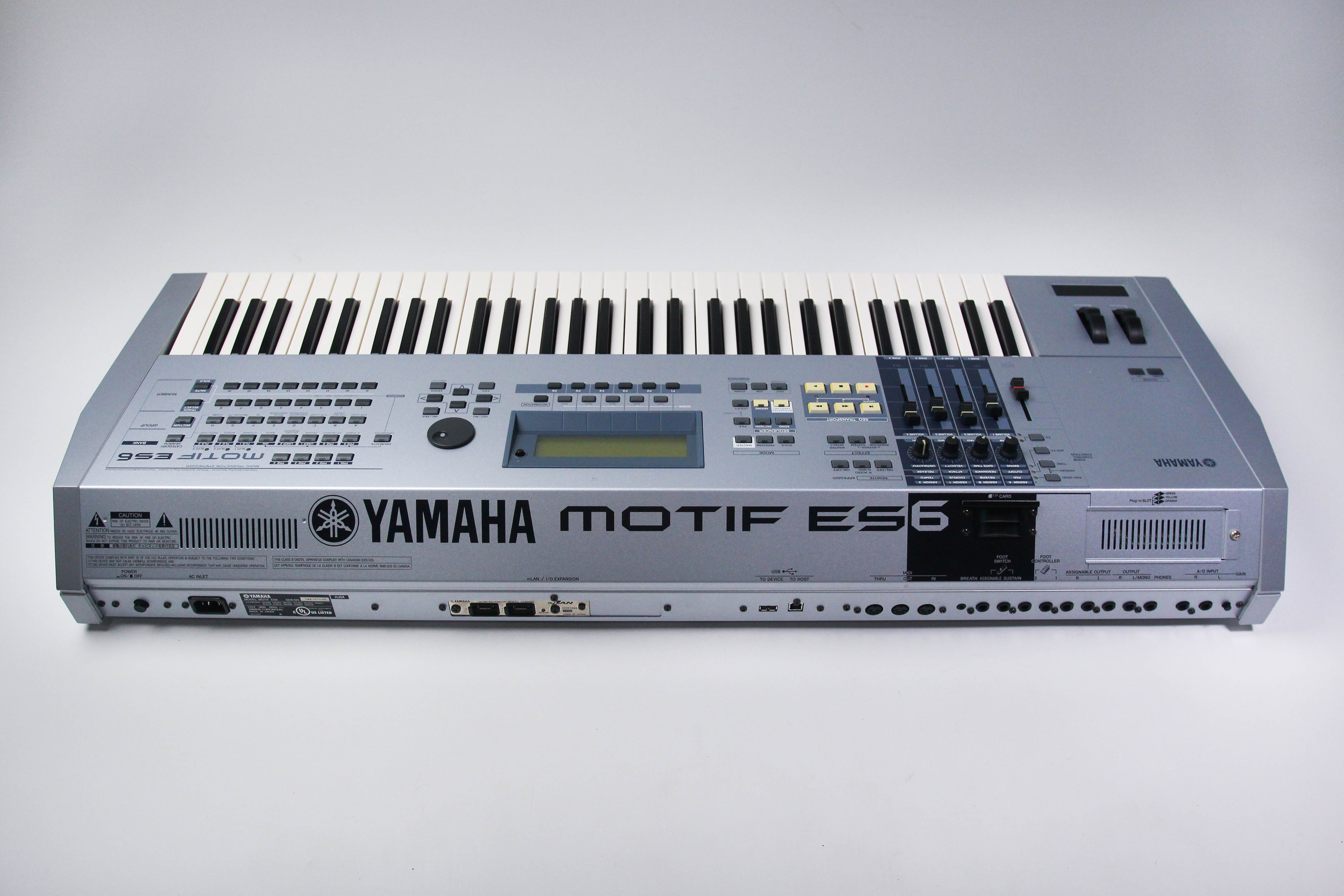 Yamaha Motif ES6