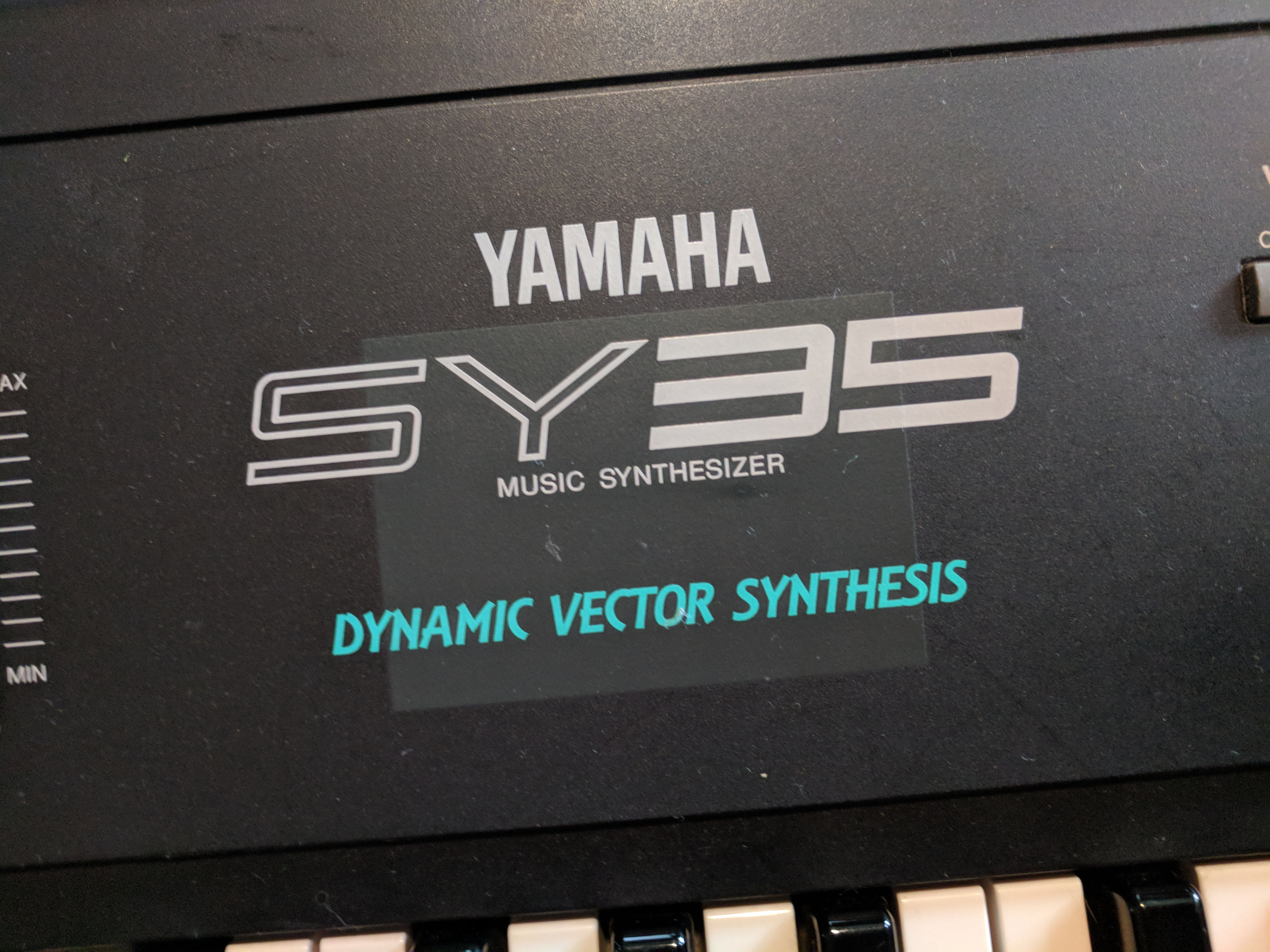Yamaha SY35