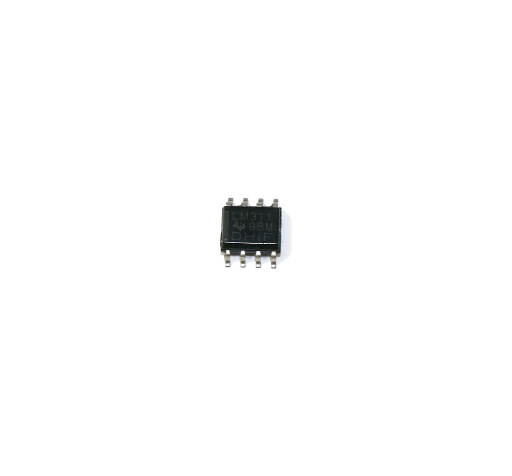 IC, LM311 comparator, surface mount