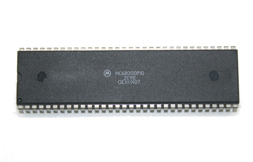 IC, 68000P10 processor chip