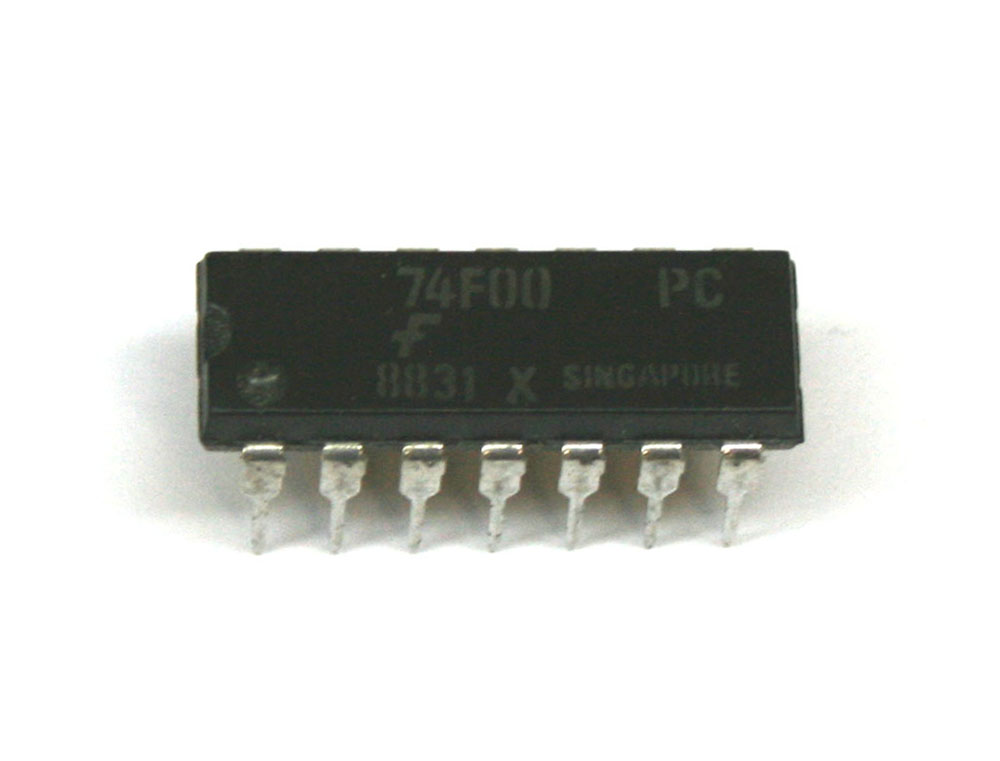 IC, 74F00 quad NAND gate