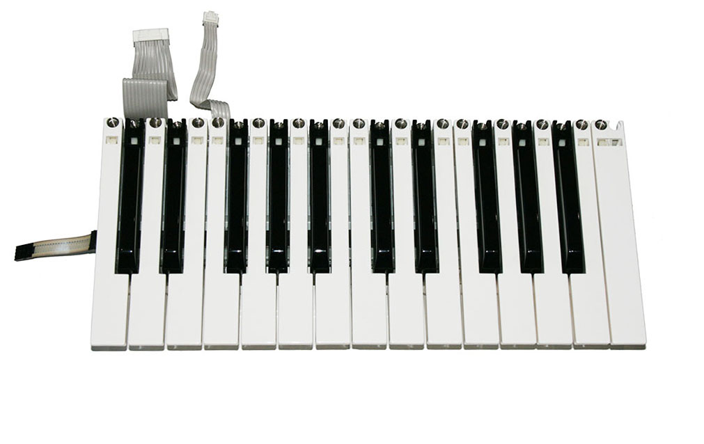 Keybed assembly, 25-note, Novation