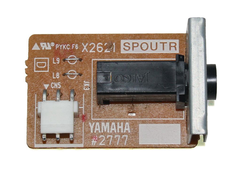 Speaker out, right board, Yamaha