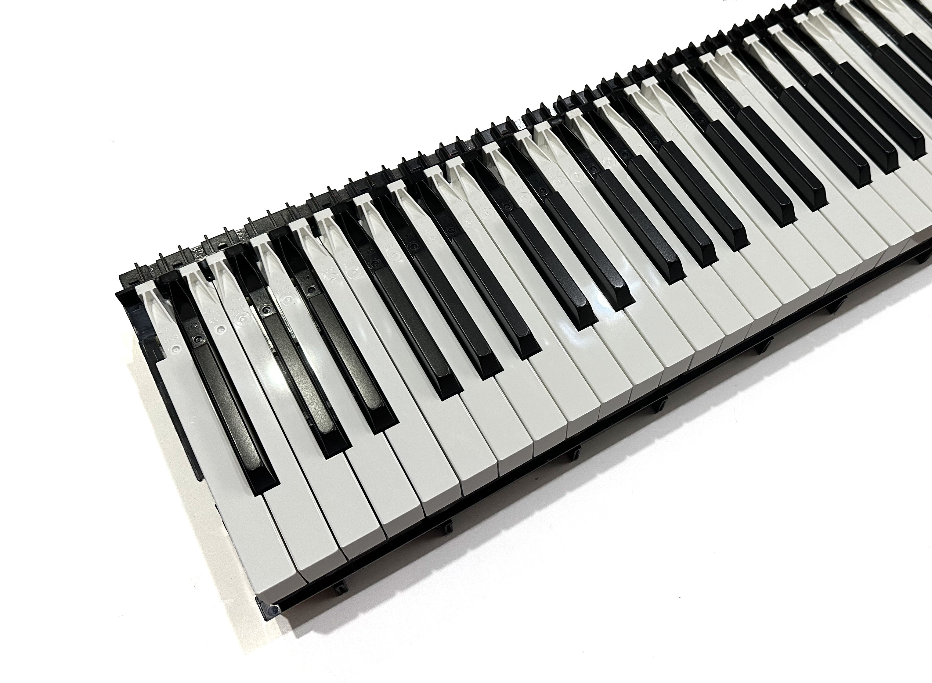 Keybed assembly, 88-note, Yamaha