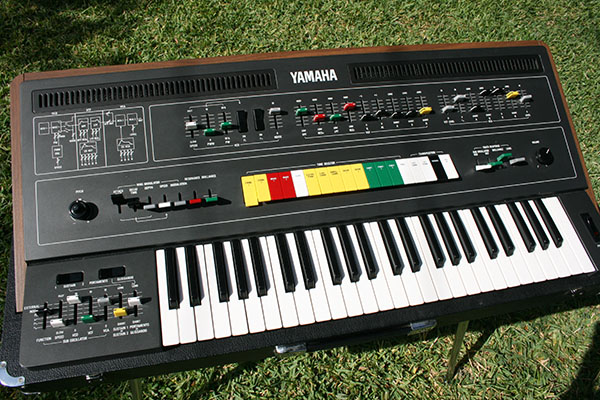 Yamaha CS50