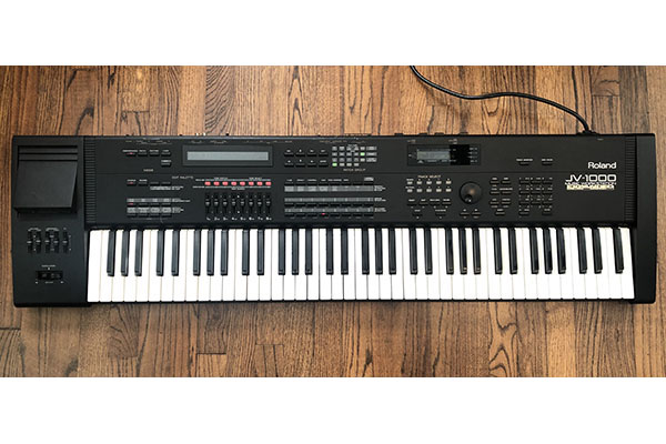Roland ローランド JV-1000 シンセサイザー 動作確認品 - 鍵盤楽器