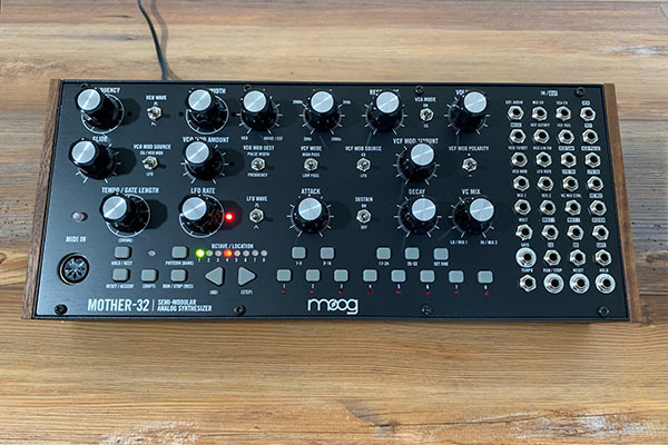 Moog Mother-32
