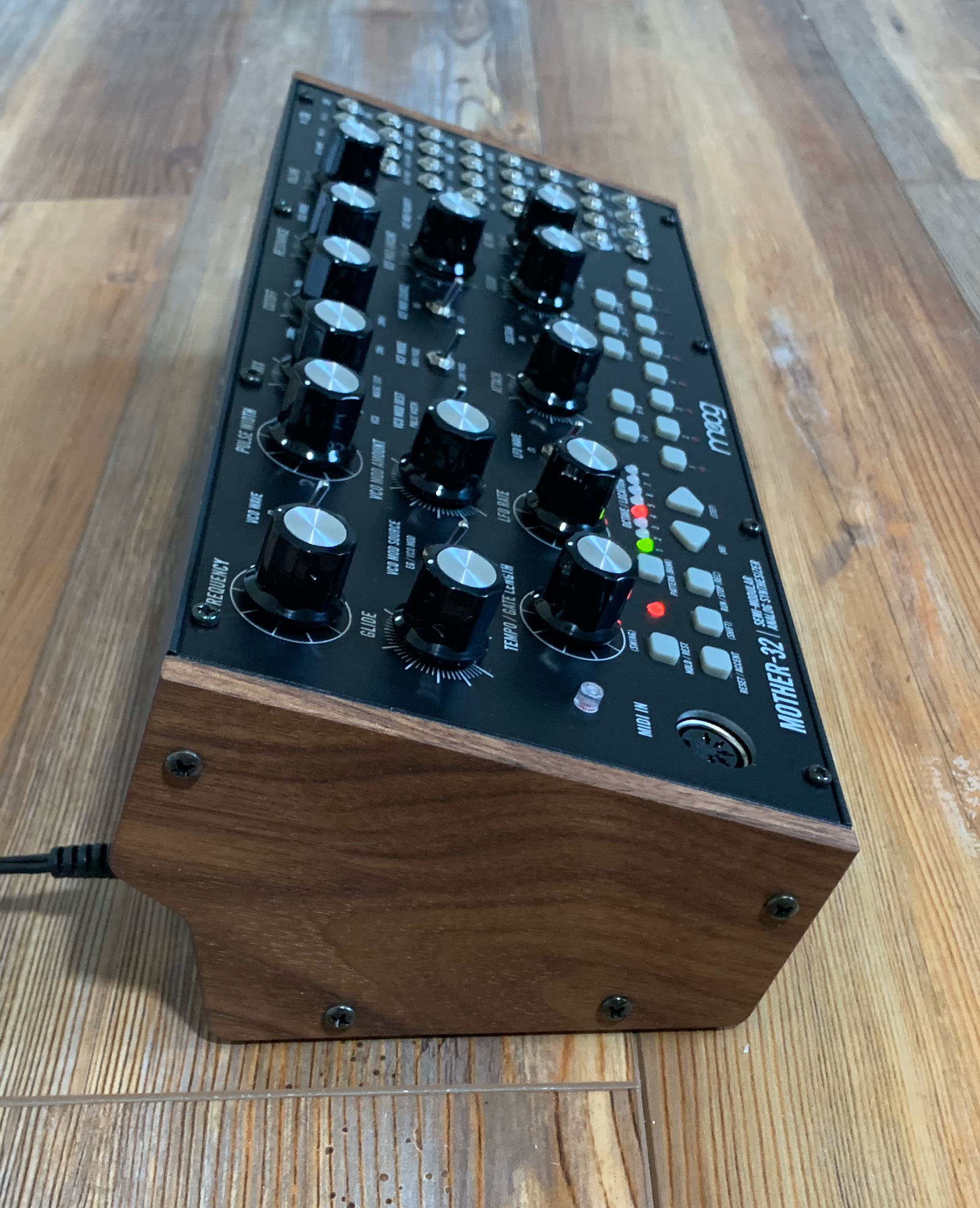 Moog Mother-32