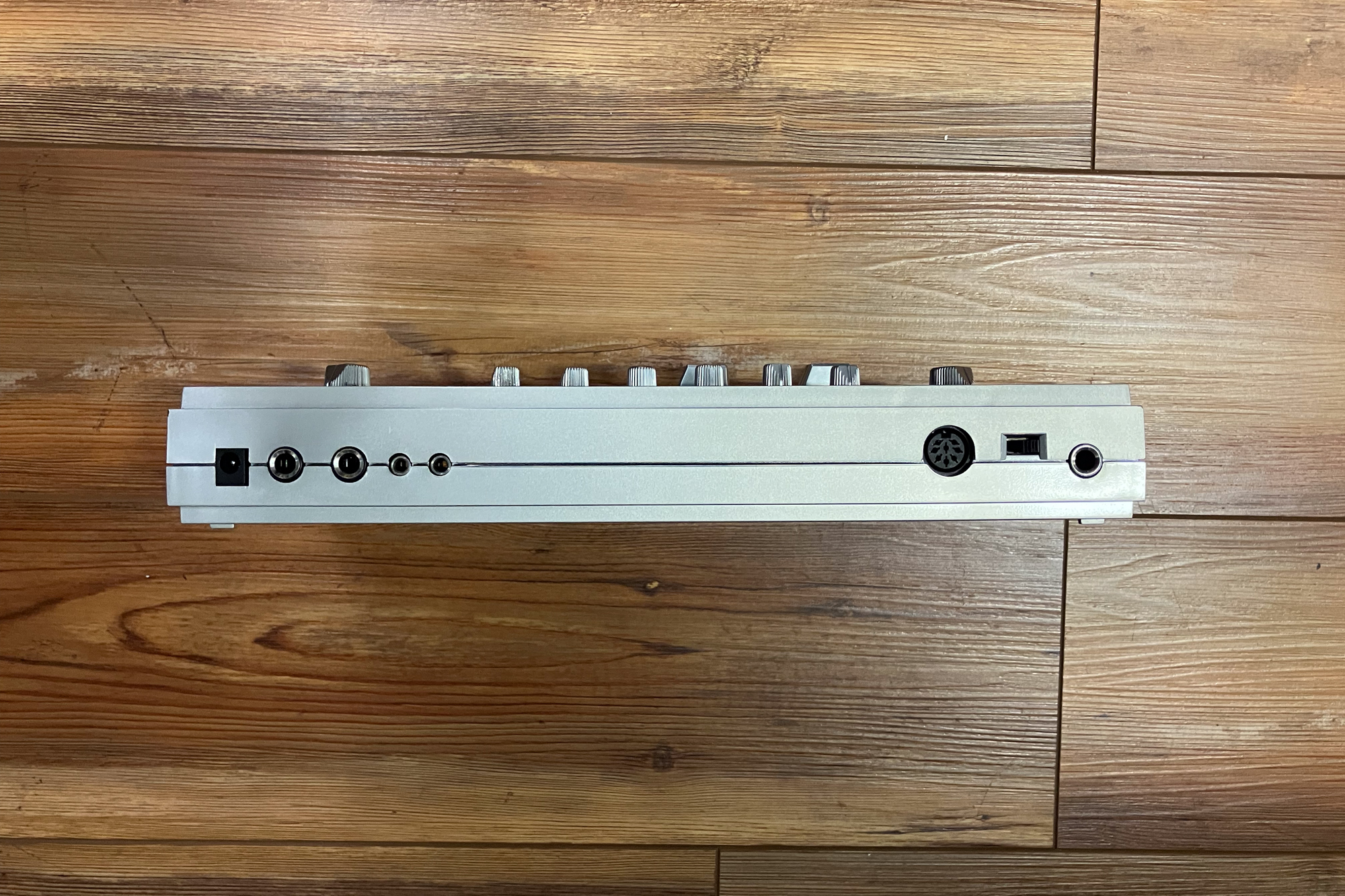 Cyclone Analogic TT-303 Bass Bot V1