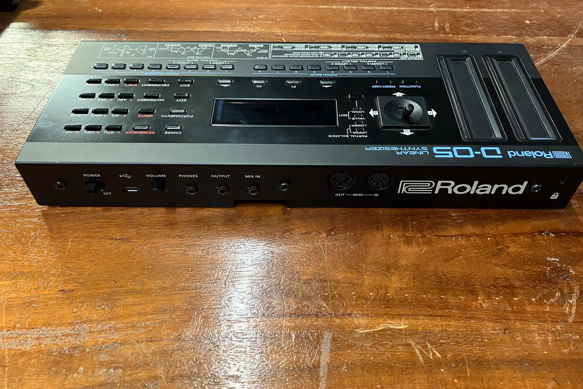 Roland D-05 with K-25m 