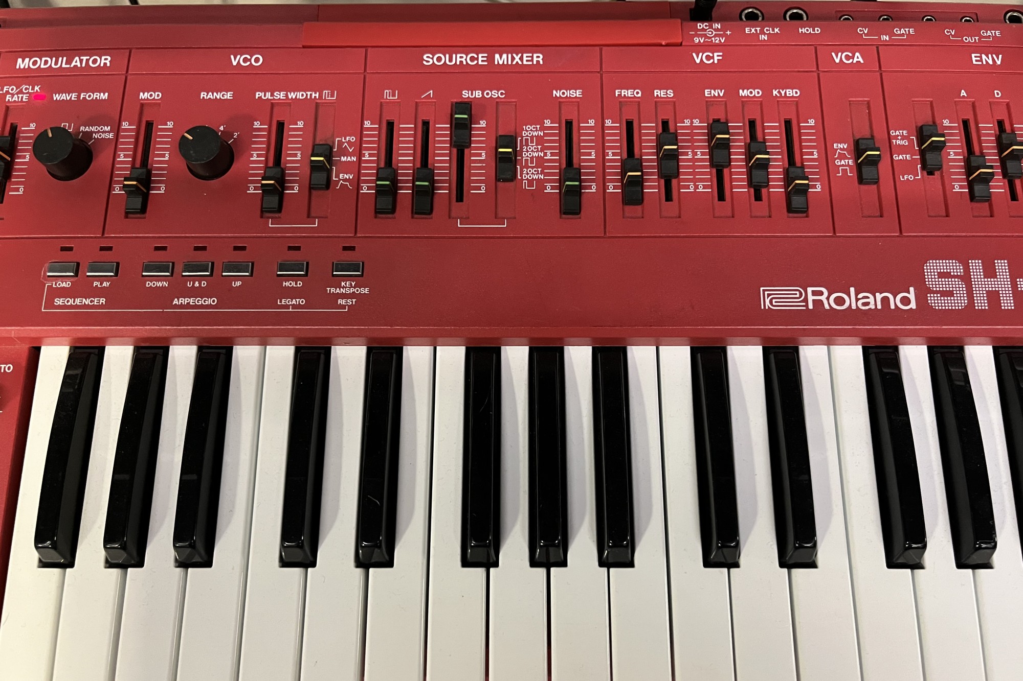 Roland SH-101